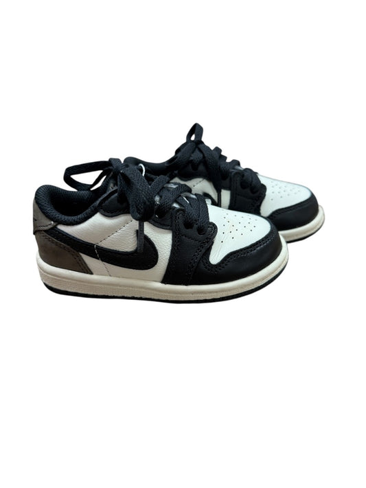 JORDAN RETRO LOW MOCHA SNEAKERS