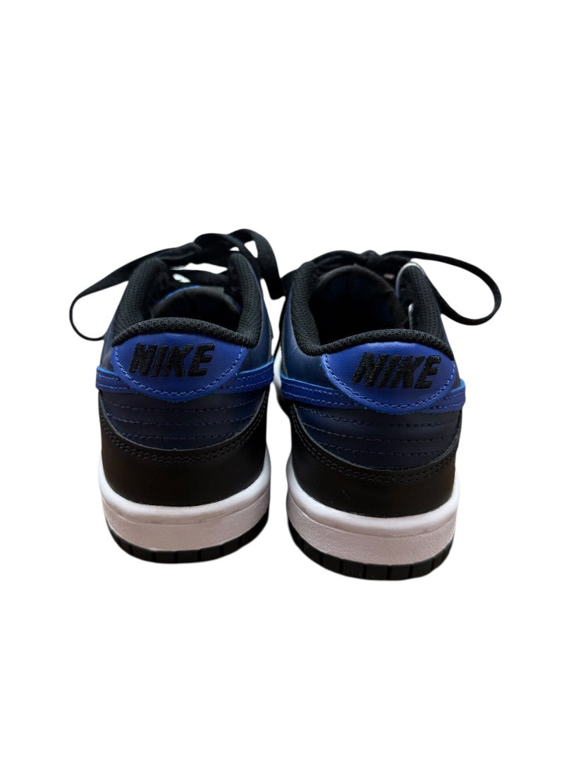 MIDNIGHT NAVY LOW DUNK SNEAKERS