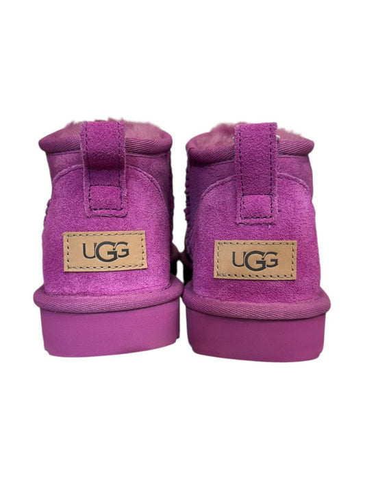 NEW ULTRA MINI CLASSIC SUEDE BOOTS