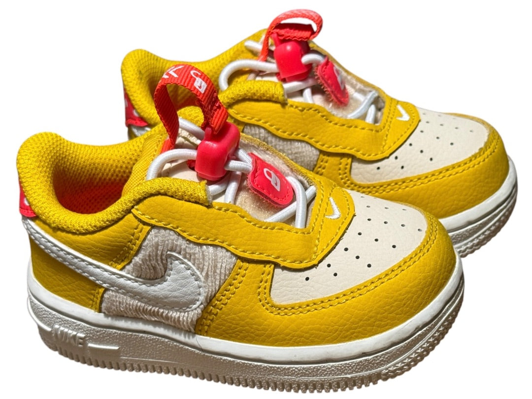 FORCE 1 TOGGLE OCHRE/PEARL SNEAKERS