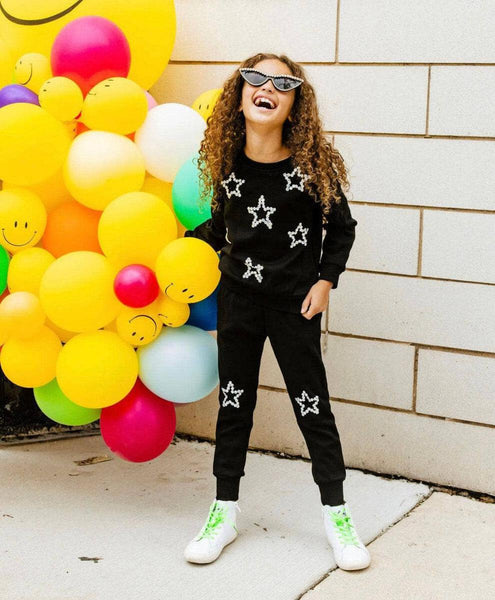 L/S RHINESTONE STAR SWEATSHIRT & SWEATPANTS