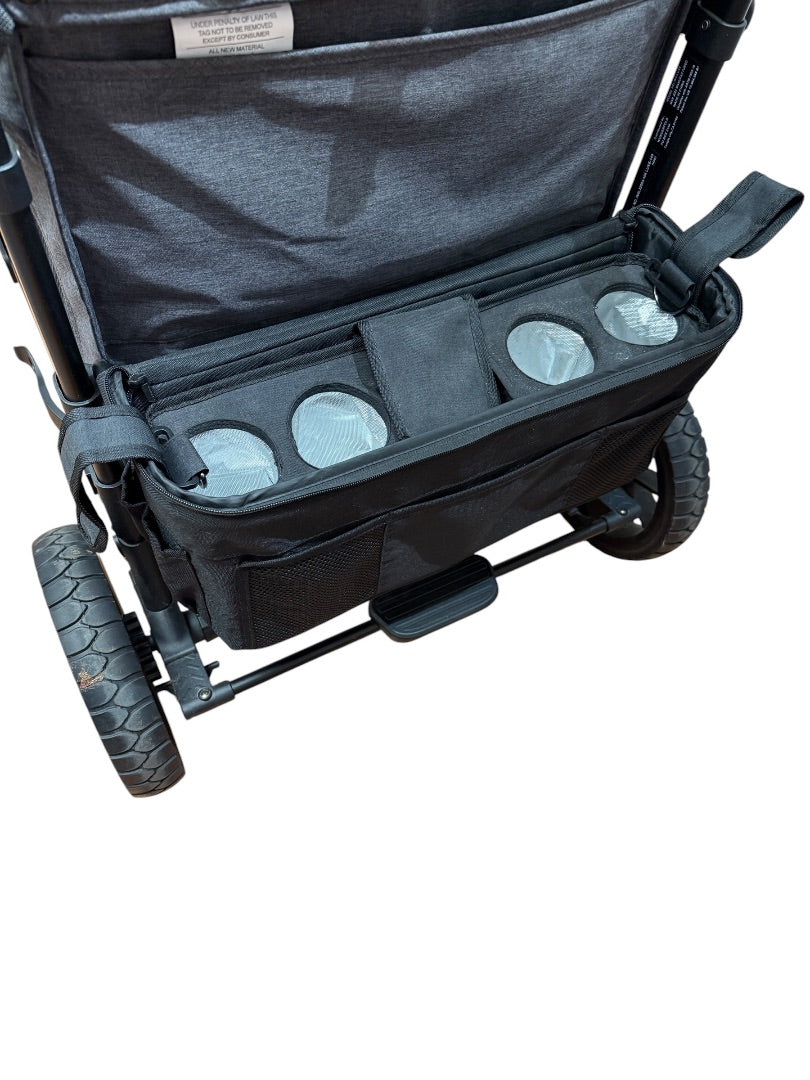 4-SEATER LUXE W4 WAGON & ACCESSORIES