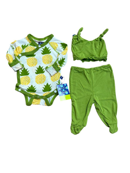 NWT L/S PINEAPPLE BODYSUIT, PANTS, & HAT