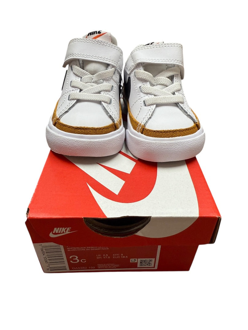 NEW COURT LEGACY SNEAKERS