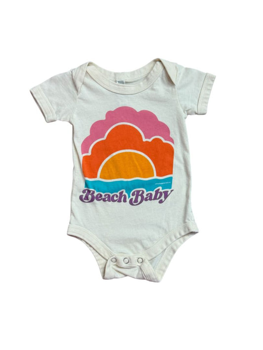 S/S "BEACH BABY" BODYSUIT