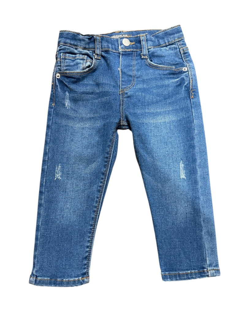 MEDIUM WASH DISTRESSED STRETCH JEANS