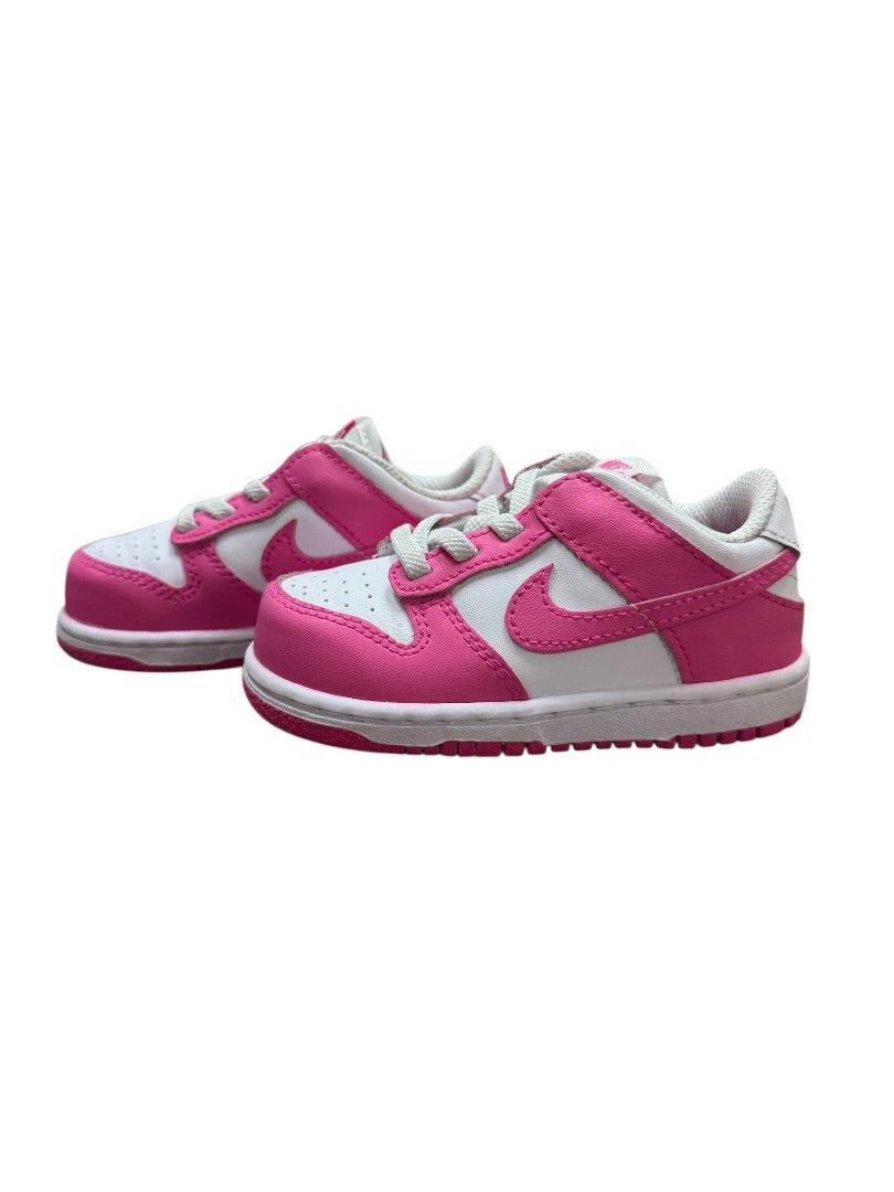 LASER FUCHSIA DUNK LOW SNEAKERS