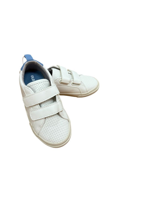 NEW VELCRO SNEAKERS