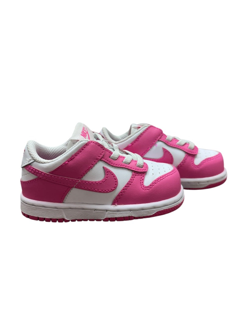 LASER FUCHSIA DUNK LOW SNEAKERS