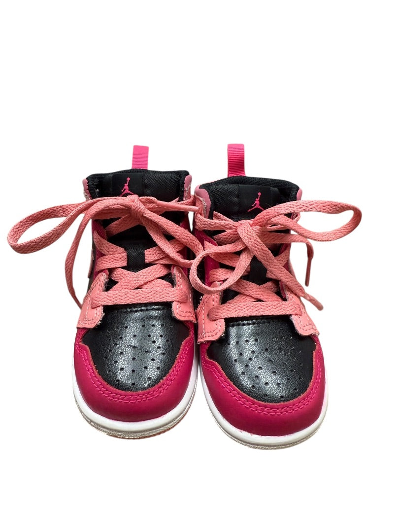 JORDAN 1 MID CORAL CHALK SNEAKERS