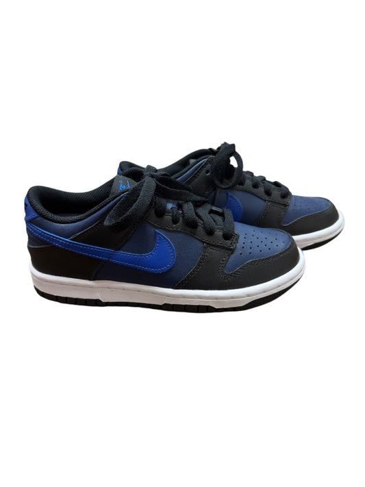 MIDNIGHT NAVY LOW DUNK SNEAKERS