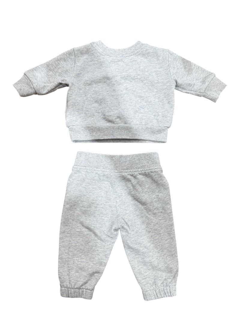 L/S BEAR FLEECE SWEATSHIRT & JOGGERS