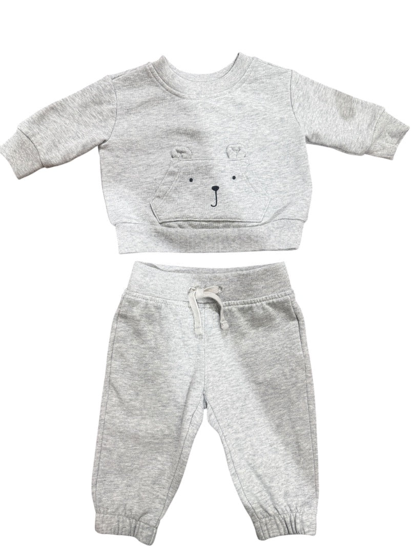 L/S BEAR FLEECE SWEATSHIRT & JOGGERS