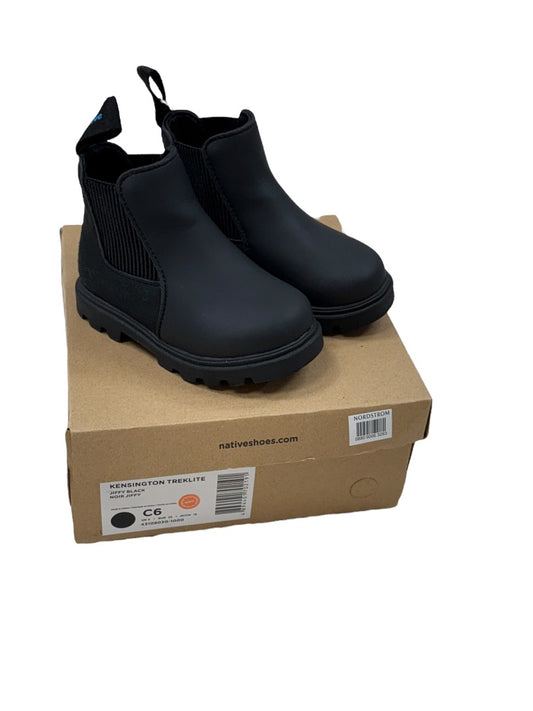 NEW KENSINGTON TREKLITE BOOTS (RETAIL $75)